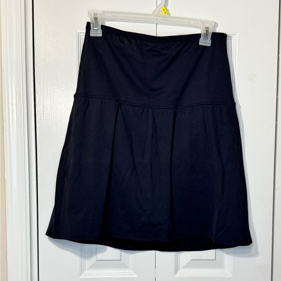Lands' End Black Pleated A-Line Mini Bikini Skirt - Picture 2 of 4